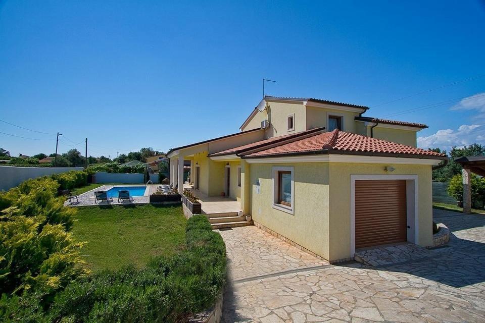 Villa Maggie Šišan Rom bilde