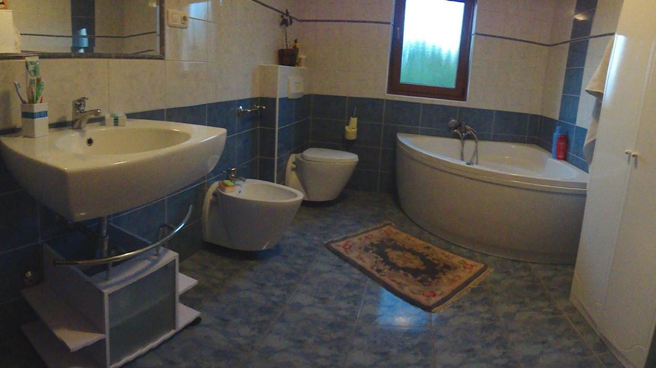 Villa Maggie Šišan Rom bilde