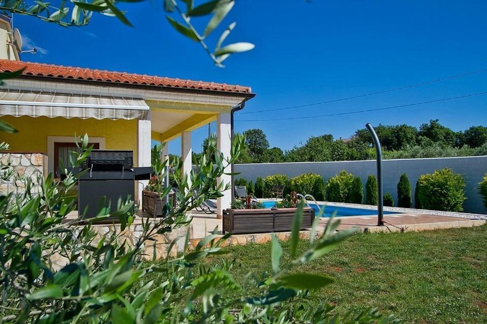 Villa Maggie Šišan Rom bilde